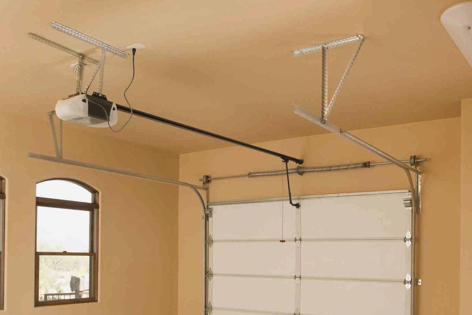 Phoenix Garage Repair Pros project